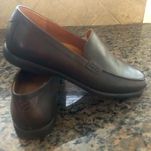 Ecco NEAR MINT men’s slip on leather loafers size 10-10.5 US